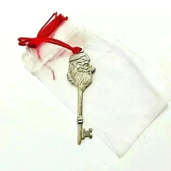 Magic Santa Key - Picture 1 of 1